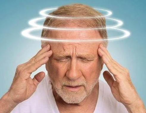 老年人脑萎缩会出现什么症状 老年人脑萎缩会出现什么症状